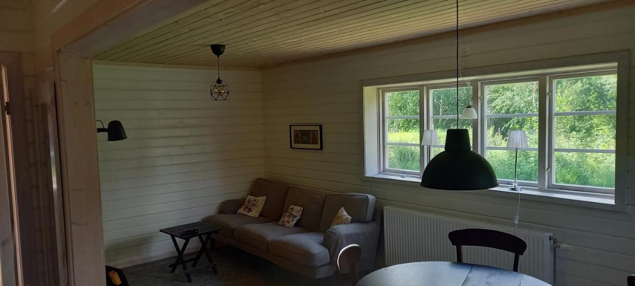Vackert Belaegen Laegenhet I Gesunda Apartman Solleron Kültér fotó