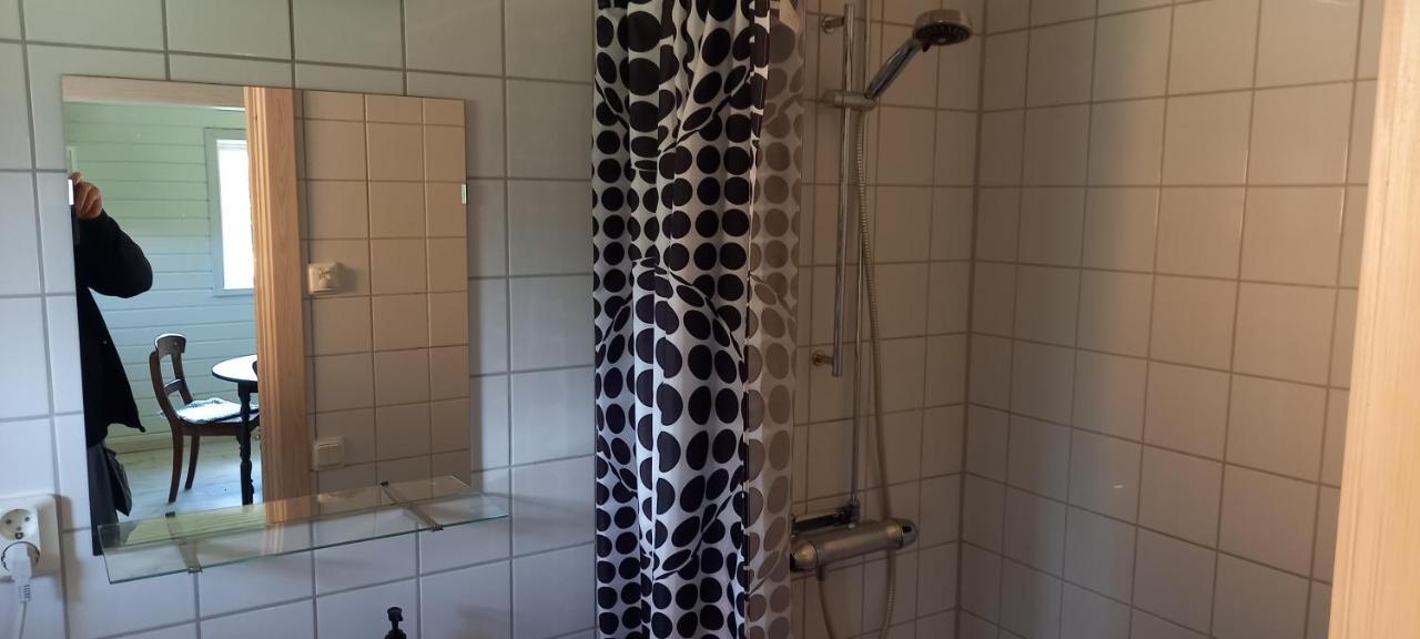 Vackert Belaegen Laegenhet I Gesunda Apartman Solleron Kültér fotó